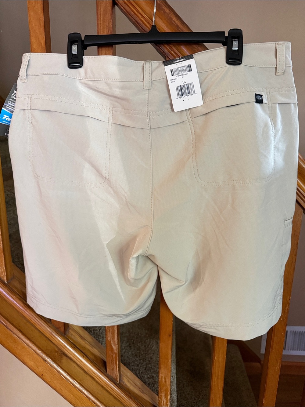 NWT Dickies Women’s Temp-iQ shorts- Quick-Dry Comfort - Picture 8 of 11